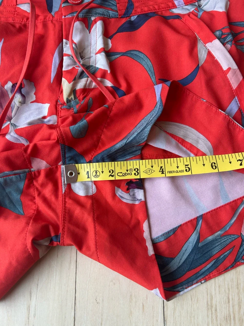 Athleta Women’s Coral Red Tropical Hudson Floral Board Swim Shorts Size 8